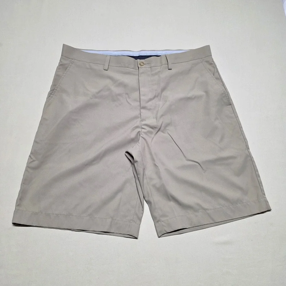 Callaway Men Khaki Golf Shorts Size 38 Flat Front Performance Beige/Tan Relax